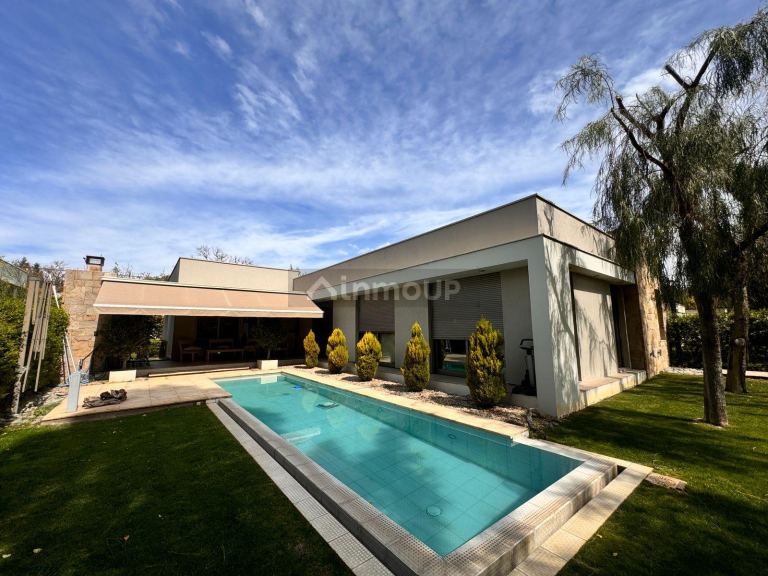 Casa en Venta en Guaymallen, Mendoza
