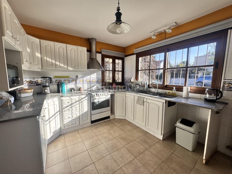 Casa en Venta en Guaymallen, Mendoza