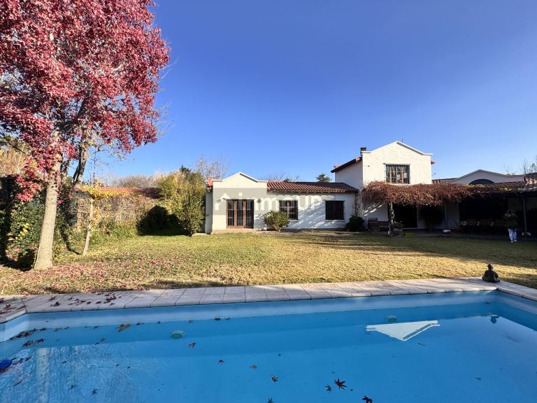 Casa en Venta en Guaymallen, Mendoza