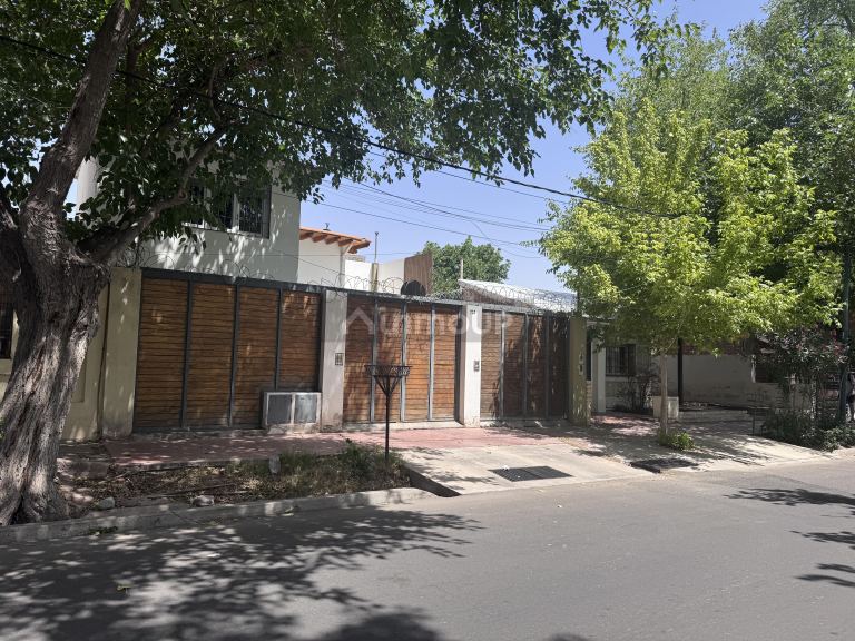 Departamento en Venta en Godoy Cruz, Mendoza