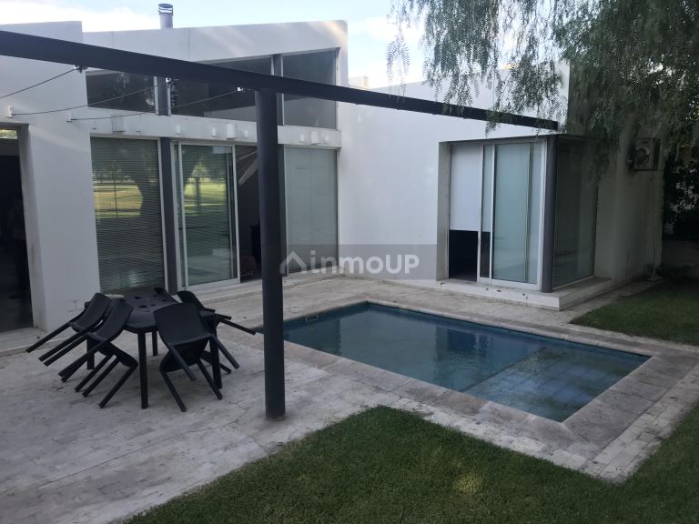 Casa en Venta en Guaymallen, Mendoza