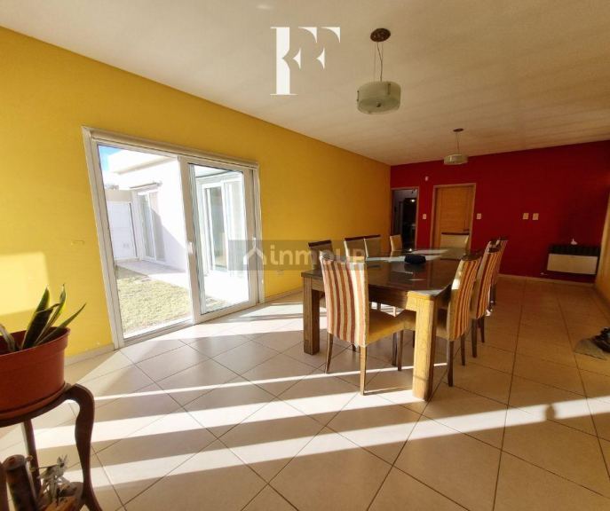 Casa en Venta en Santa Rosa, La Pampa