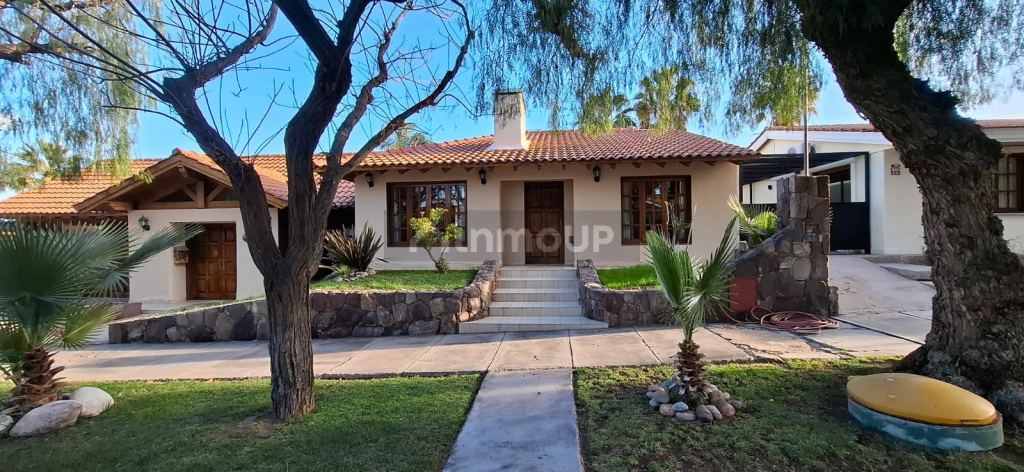 Casa en Venta en Capital, Mendoza