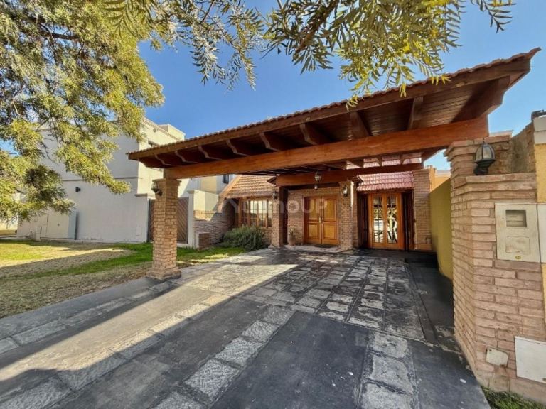 Casa en Venta en Rivadavia, San Juan
