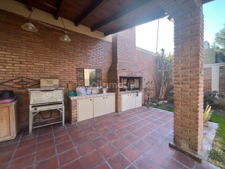 Casa en Venta en Rivadavia, San Juan