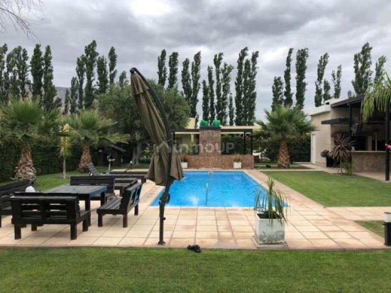 Finca en Venta en Rivadavia, San Juan
