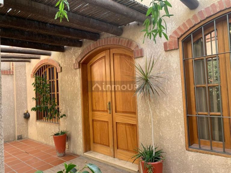 Casa en Venta en Rivadavia, San Juan