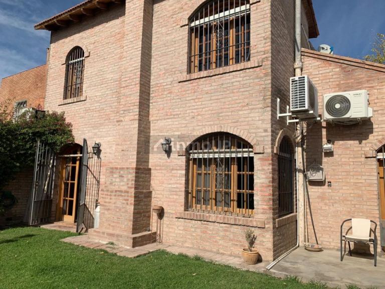 Casa en Venta en Rivadavia, San Juan