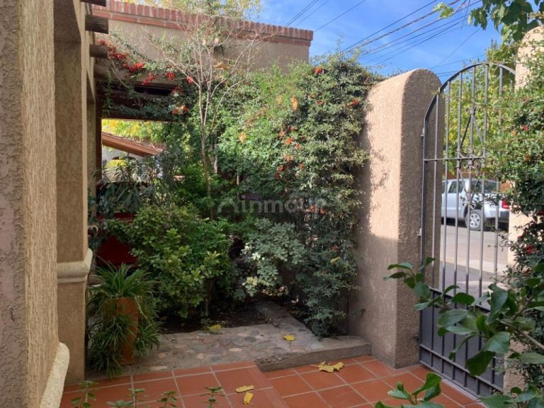Casa en Venta en Rivadavia, San Juan