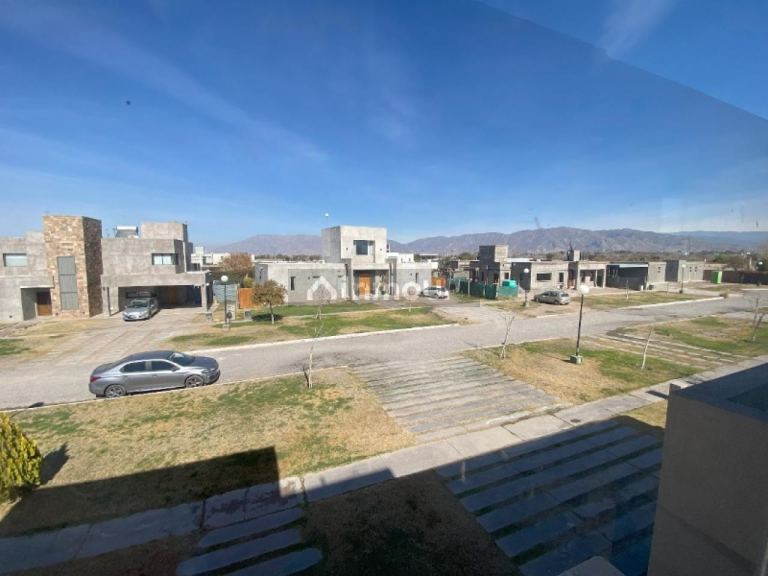 Casa en Venta en Rivadavia, San Juan