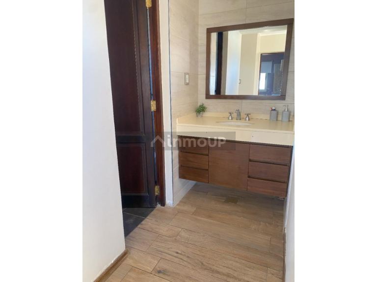 Casa en Venta en Rivadavia, San Juan
