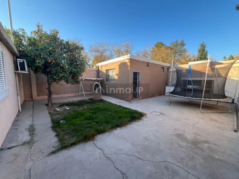 Casa en Venta en Rivadavia, San Juan