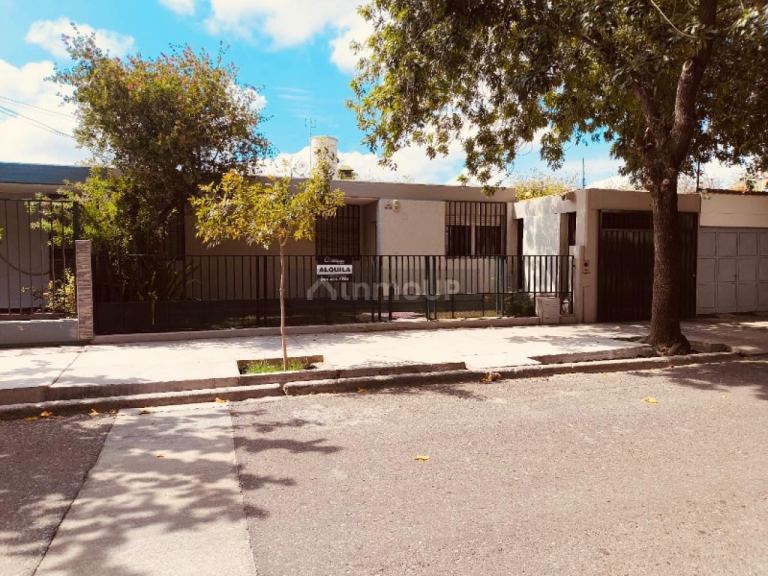Casa en Venta en Rivadavia, San Juan