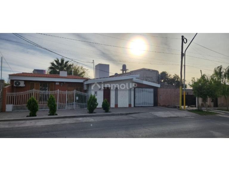 Casa en Venta en Rivadavia, San Juan