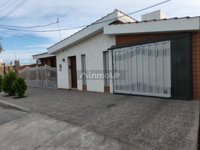Casa en Venta en Rivadavia, San Juan