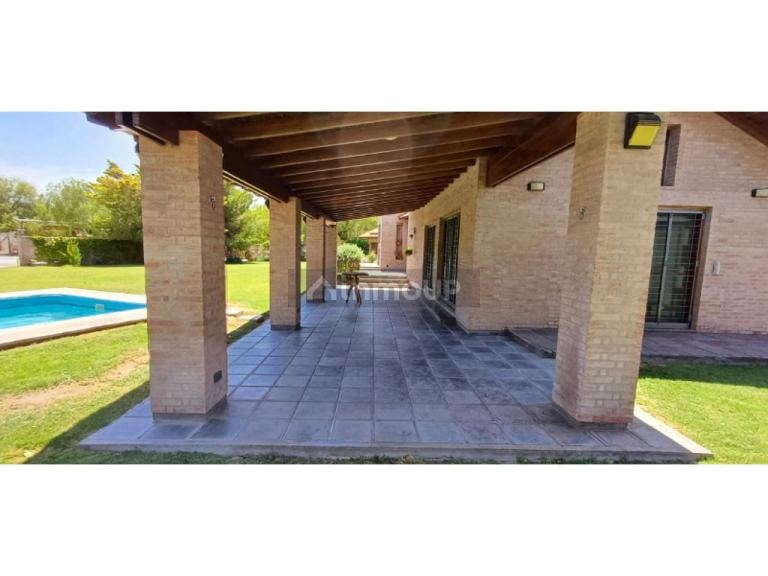 Casa en Venta en Rivadavia, San Juan