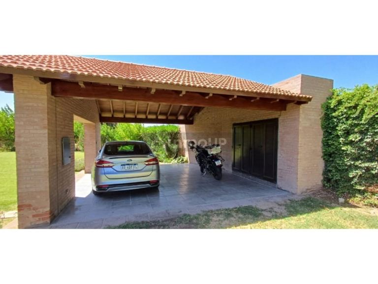 Casa en Venta en Rivadavia, San Juan