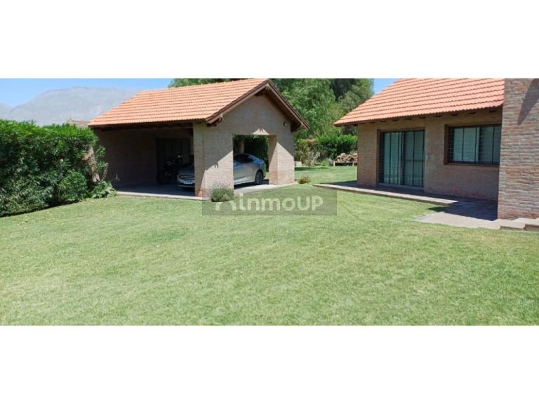 Casa en Venta en Rivadavia, San Juan