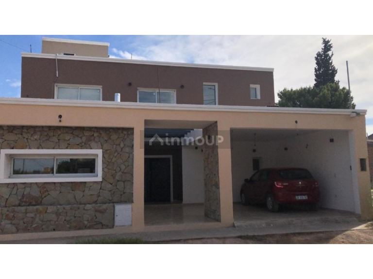 Casa en Venta en Rivadavia, San Juan