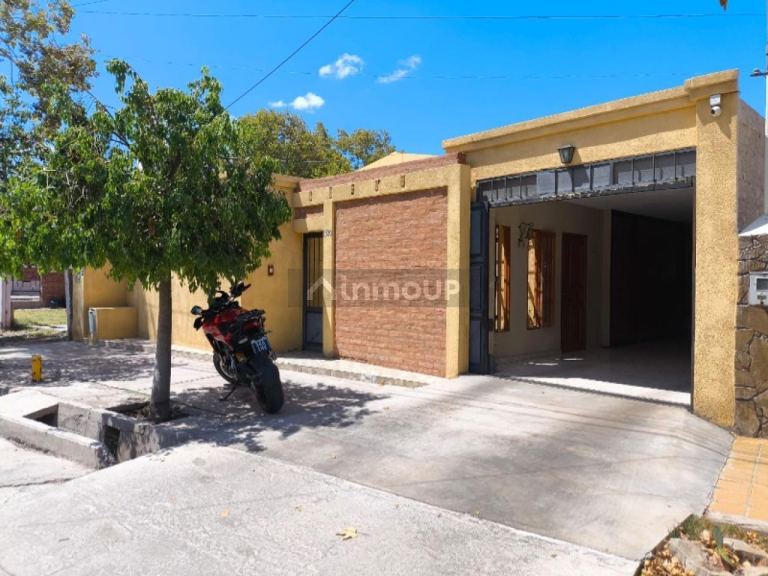 Casa en Venta en Rivadavia, San Juan