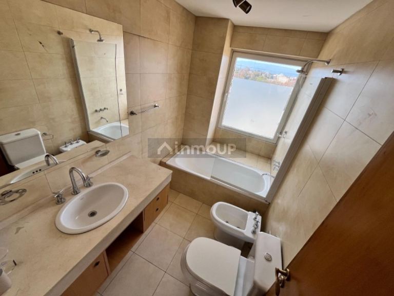 Departamento en Venta en Rivadavia, San Juan