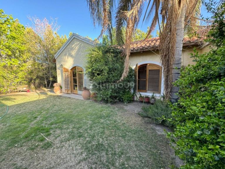Casa en Venta en Rivadavia, San Juan