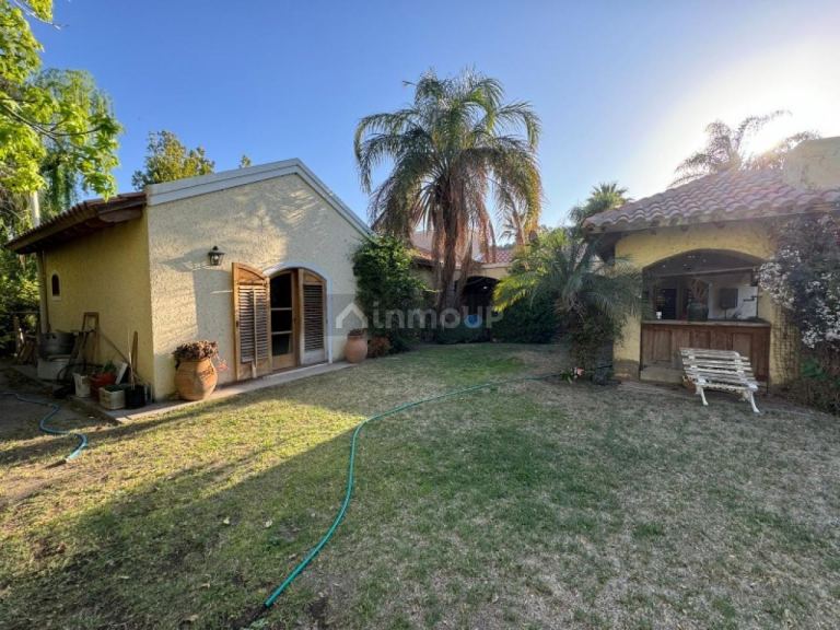 Casa en Venta en Rivadavia, San Juan