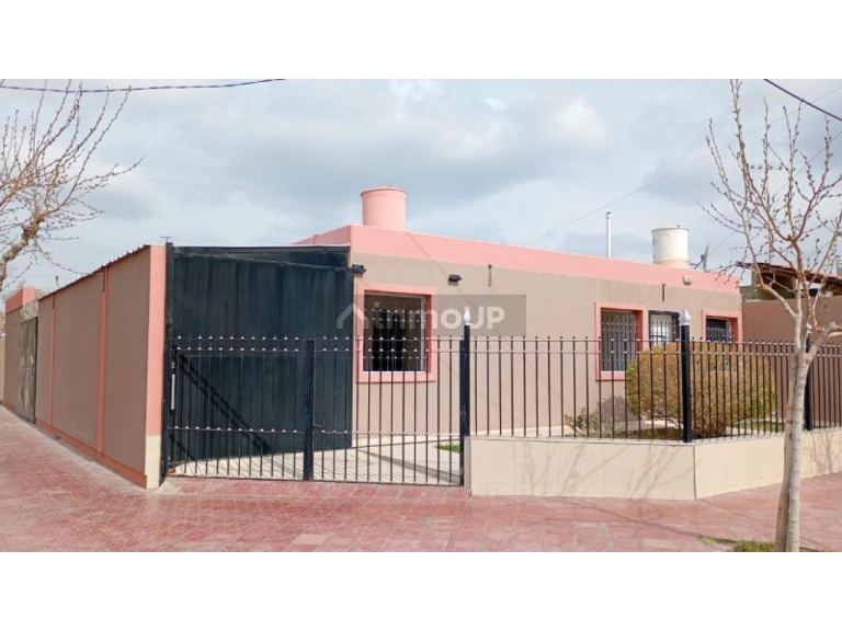 Casa en Venta en Rivadavia, San Juan