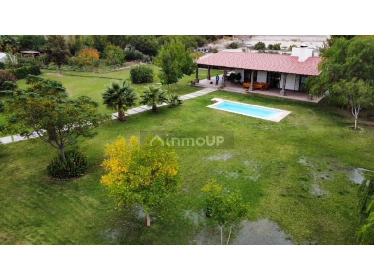 Finca en Venta en Rivadavia, San Juan