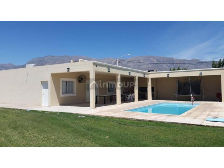 Casa en Venta en Rivadavia, San Juan