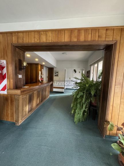 Hotel en Venta en Lacar, Neuquen