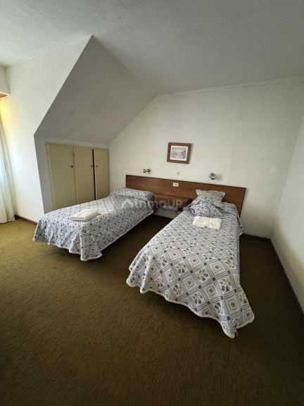 Hotel en Venta en Lacar, Neuquen