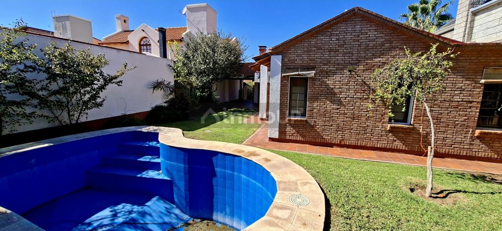 Casa en Alquiler en Godoy Cruz, Mendoza