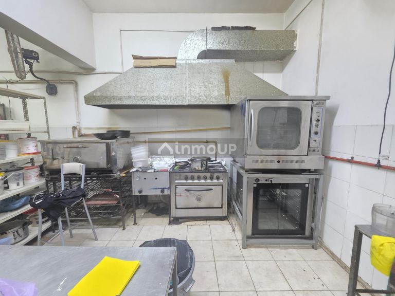 Local Comercial en Venta en Balvanera, Capital Federal