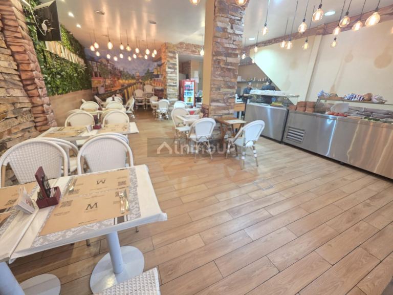 Local Comercial en Venta en Balvanera, Capital Federal