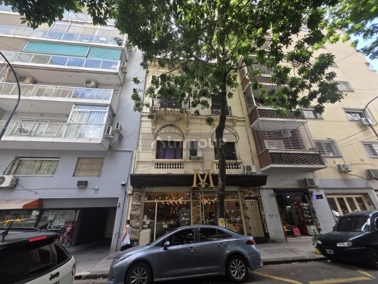 Local Comercial en Venta en Balvanera, Capital Federal