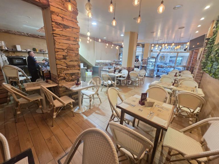 Local Comercial en Venta en Balvanera, Capital Federal