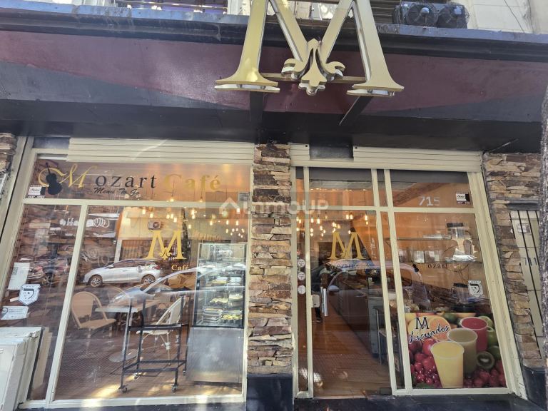 Local Comercial en Venta en Balvanera, Capital Federal