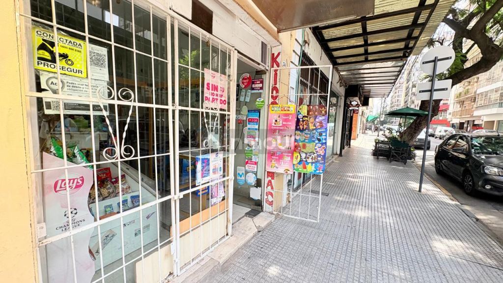 Local Comercial en Venta en Balvanera, Capital Federal
