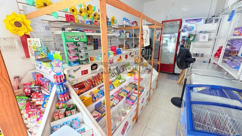 Local Comercial en Venta en Balvanera, Capital Federal