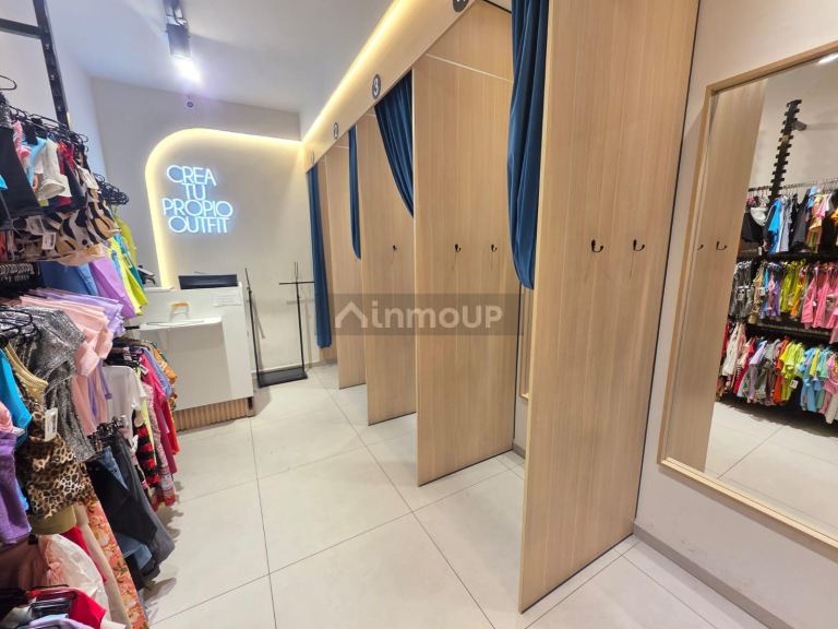 Local Comercial en Venta en Flores, Capital Federal