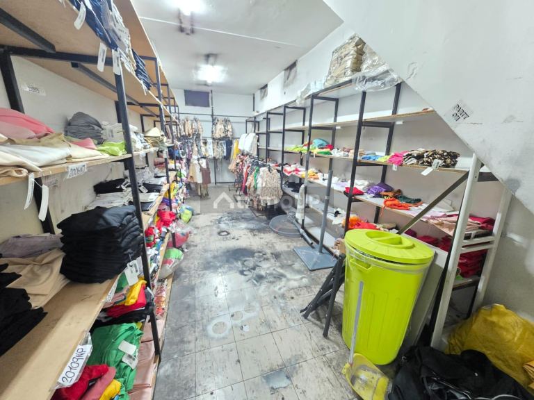 Local Comercial en Venta en Flores, Capital Federal