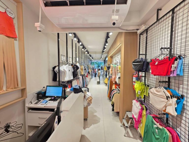 Local Comercial en Venta en Flores, Capital Federal