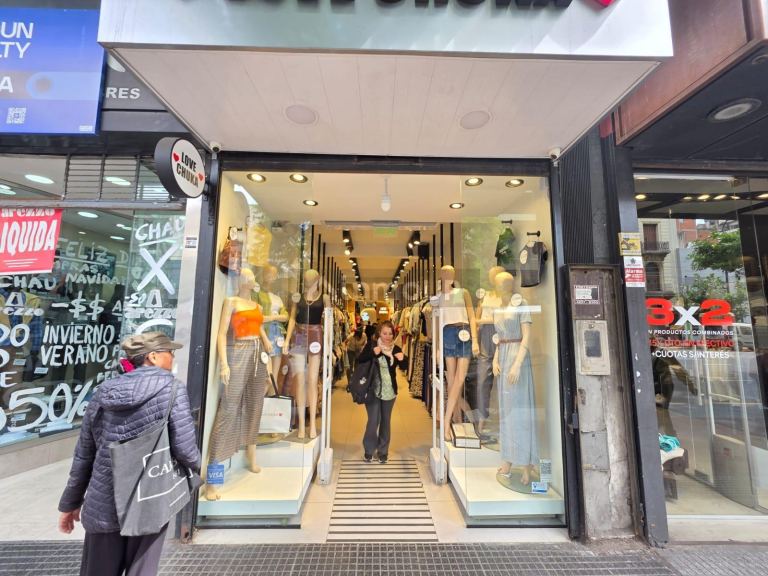 Local Comercial en Venta en Flores, Capital Federal