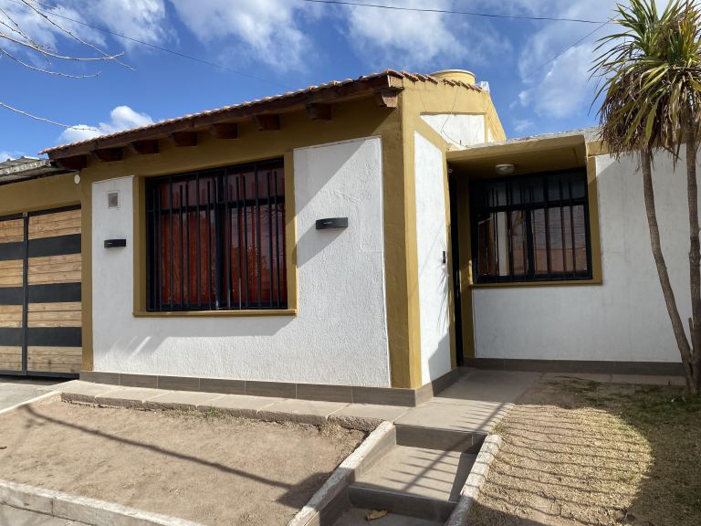 Casa en Alquiler en Maipu, Mendoza