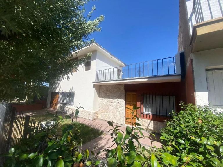 Casa en Venta en Guaymallen, Mendoza