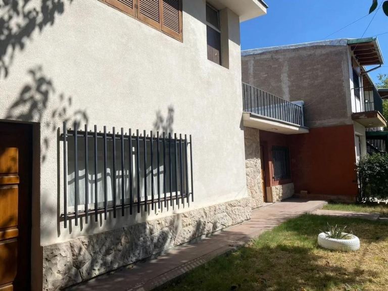 Casa en Venta en Guaymallen, Mendoza