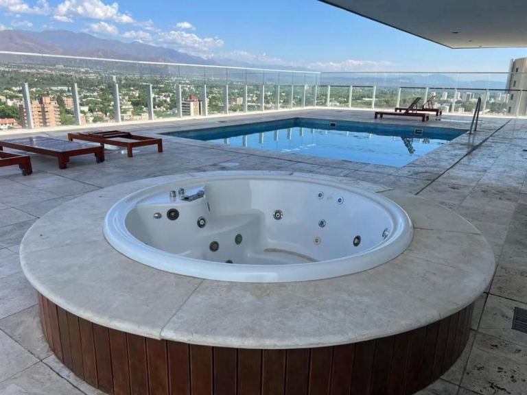 Departamento en Venta en Capital, Mendoza