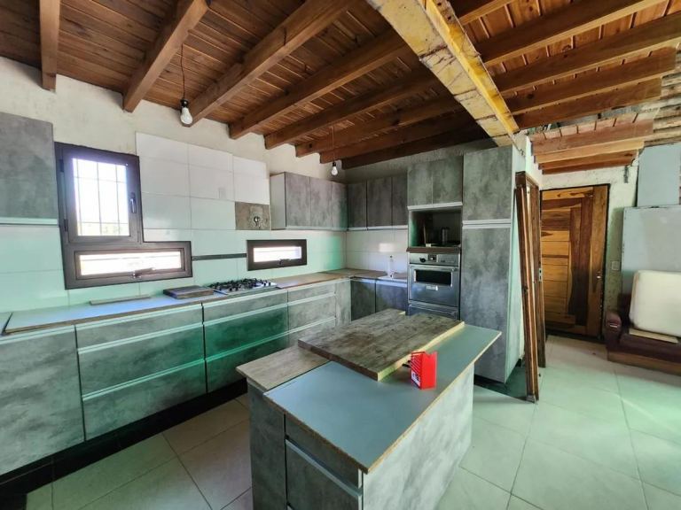 Casa en Venta en Guaymallen, Mendoza