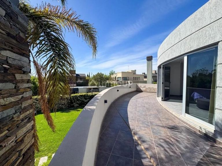 Casa en Venta en Guaymallen, Mendoza